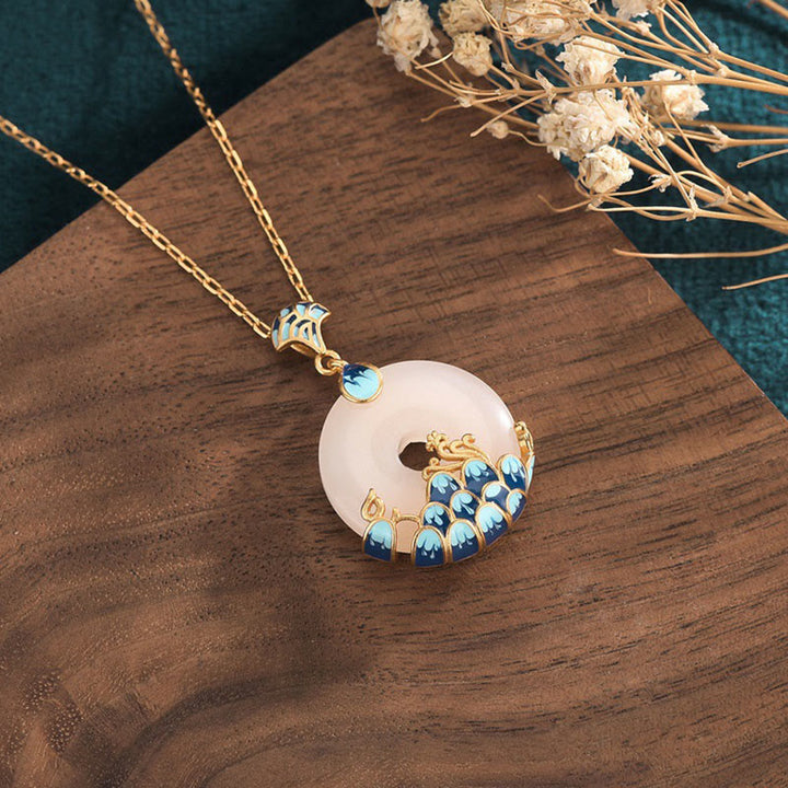 Collar con colgante de la suerte de las montañas y el mar con hebilla de la paz de jade blanco y Buddha Stones