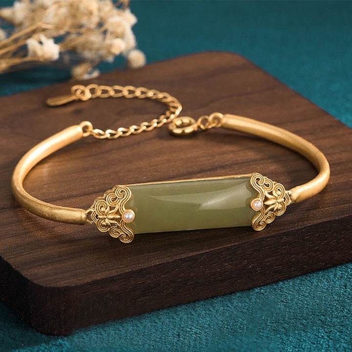 Pulsera de la suerte bañada en oro de 24 quilates con jade hetiano y Buddha Stones