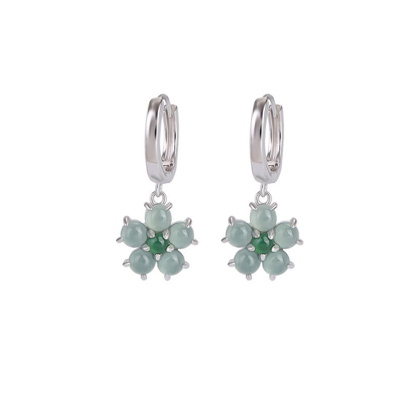 Pendientes de plata de ley 925 bañados en oro con diseño de flor de jade verde y Buddha Stones que representan la suerte y la prosperidad