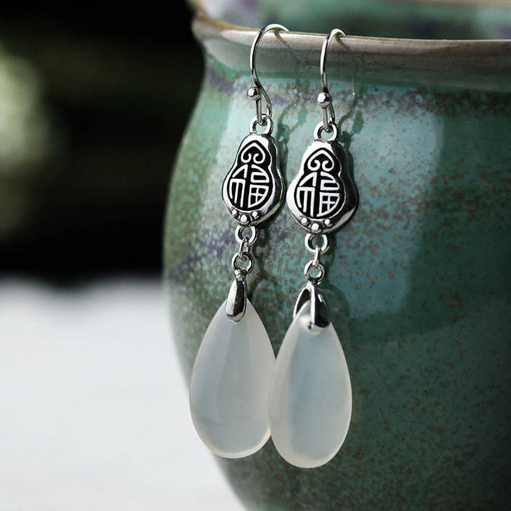 Pendientes de armonía positiva con carácter Fu y calcedonia natural de plata de ley 925 con Buddha Stones y piedras