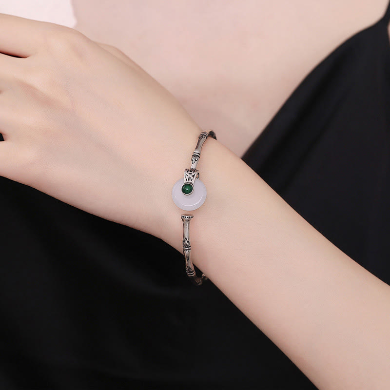 Brazalete de cobre con diseño de bambú y hebilla de paz de jade blanco y Buddha Stones