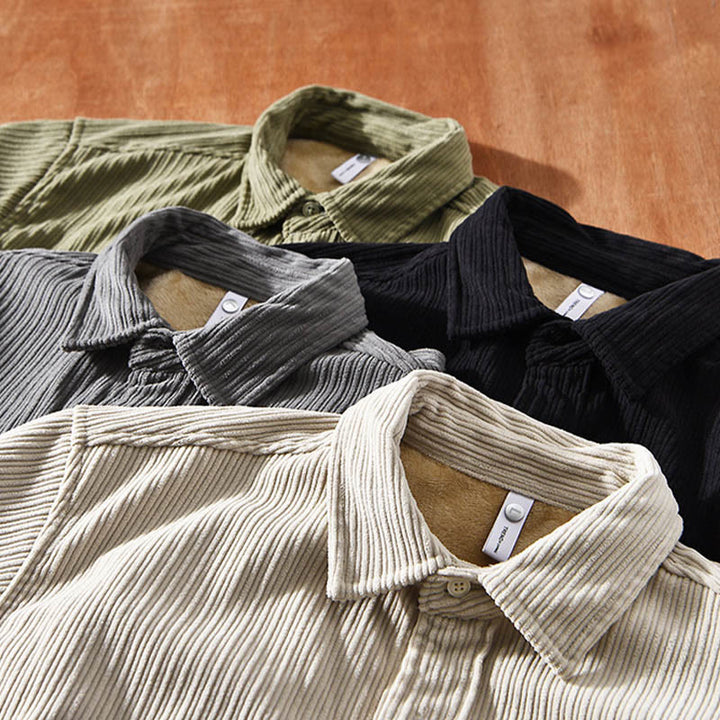 Camisa cómoda de pana con bolsillo, cuello vuelto y manga larga para hombre de Buddha Stones - image 1