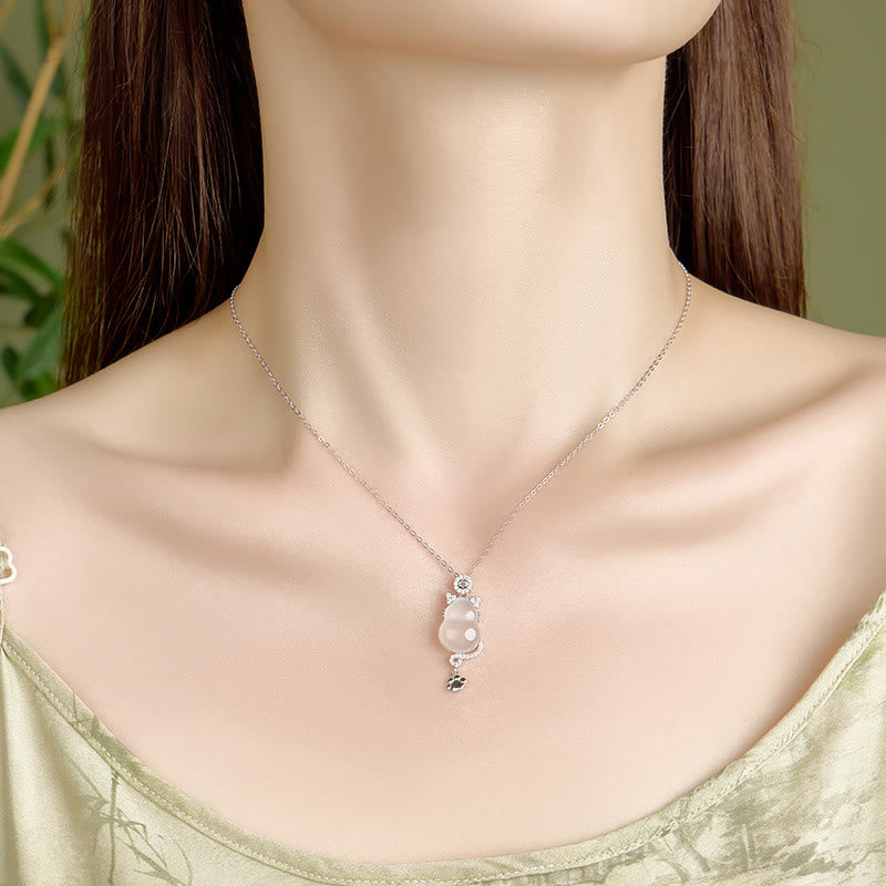 Collar con colgante de calabaza de jade blanco y gato protector con piedras de Buddha Stones , bañado en plata de ley 925 y oro de 14 quilates. - image 3