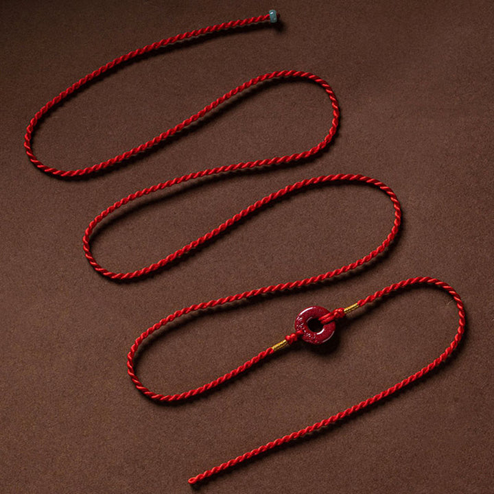 Cadena para el vientre con hilo rojo y hebilla de paz con cinabrio natural y Buddha Stones