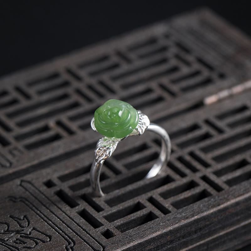 Anillo ajustable de plata de ley 925 con Buddha Stones y rosa de jade verde
