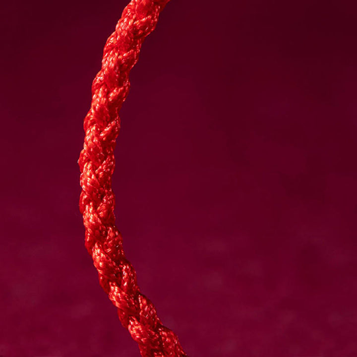 Cadena para el vientre con hilo rojo y bendición de la calma de PiXiu con Buddha Stones y cinabrio natural