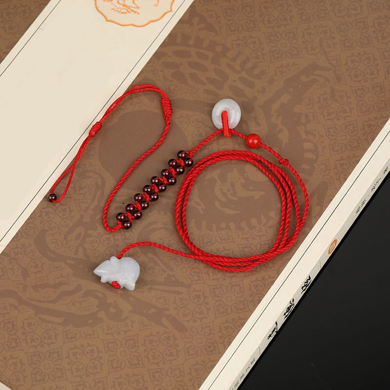 Cadena para el vientre con hilo rojo y bendición de la paz con hebilla de granate natural del zodíaco chino y Buddha Stones