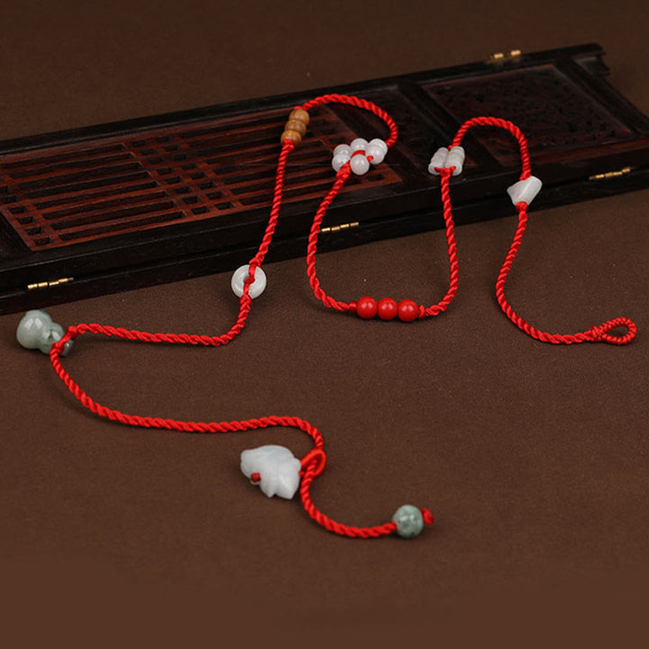 Cadena para el vientre con hilo rojo y bendición de madera de durazno con Buddha Stones y el zodíaco chino
