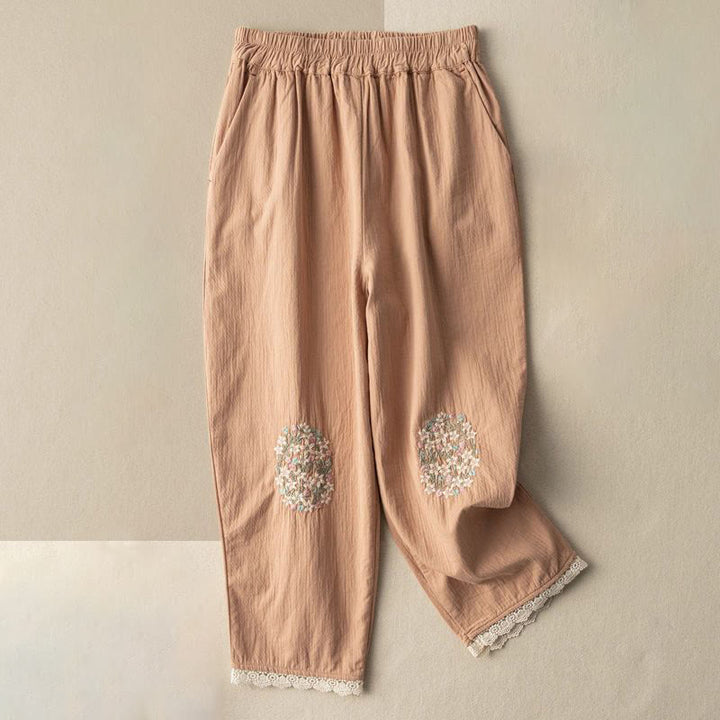 Pantalones harén de algodón con bordados y ribetes de encaje con Buddha Stones y bolsillos