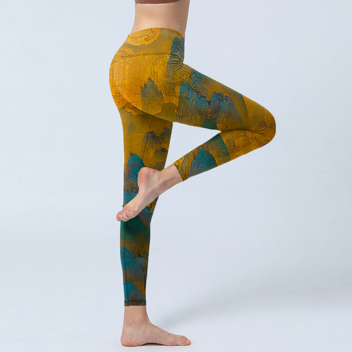 Leggings de fitness con estampado de montaña en color dorado oscuro y Buddha Stones para mujer - image 3