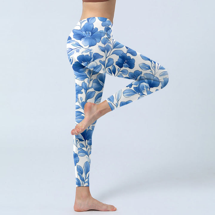 Leggings de fitness con estampado de flores azules y Buddha Stones para mujer - image 4