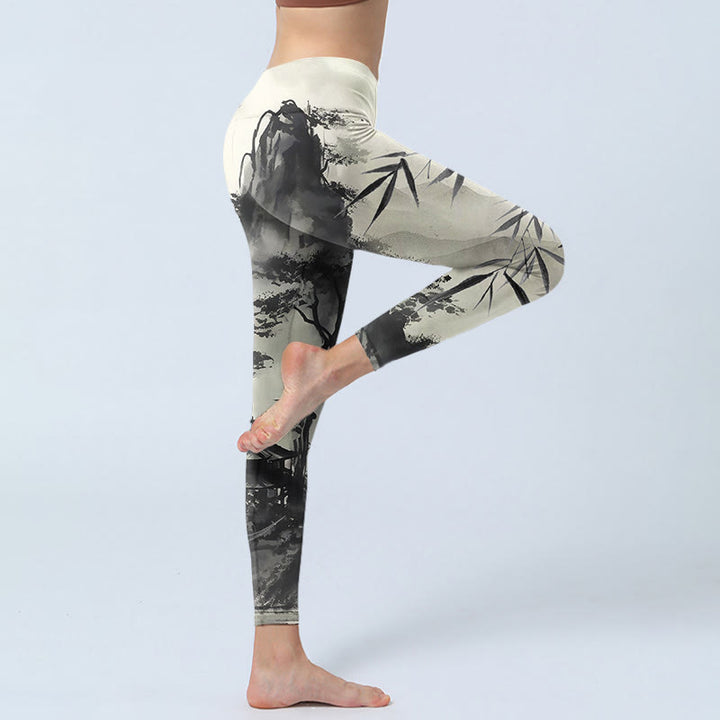 Leggings de yoga para mujer con estampado de montañas de pino, bambú y tinta de Buddha Stones - image 4