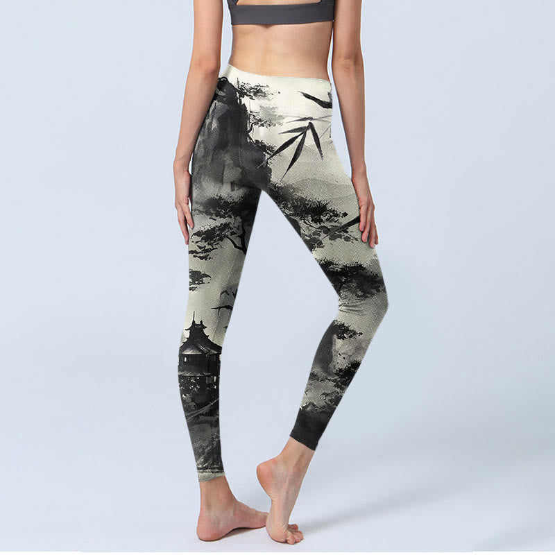 Leggings de yoga para mujer con estampado de montañas de pino, bambú y tinta de Buddha Stones - image 4