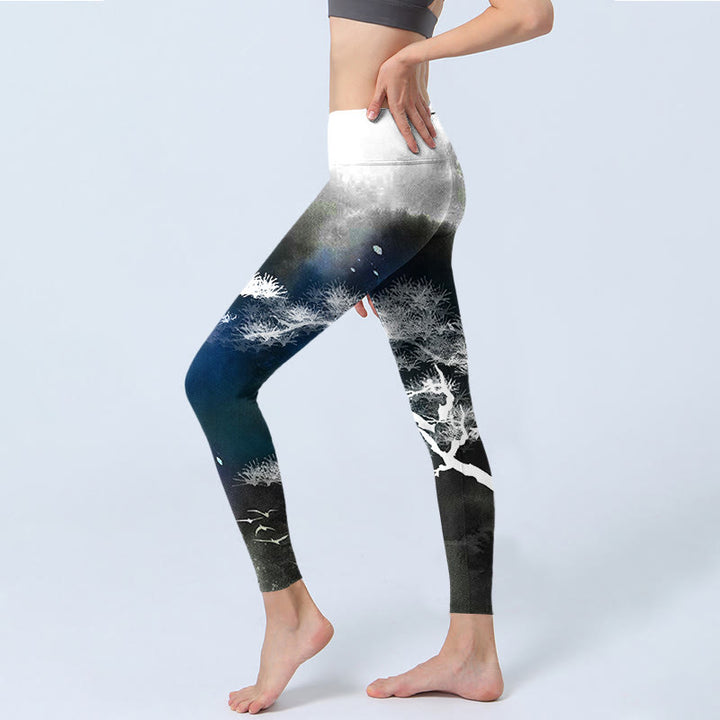 Leggings de yoga para mujer con estampado de pino y pintura en tinta de piedras de Buddha Stones - image 3