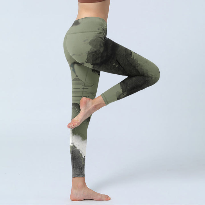 Pantalones de yoga para mujer con estampado de montaña, pintura en tinta y Buddha Stones - image 4