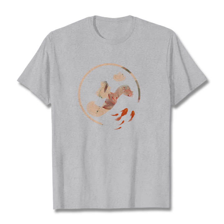 Camiseta de algodón con diseño de pez koi y loto OM de Buddha Stones - Gris claro - 2XL - image 20