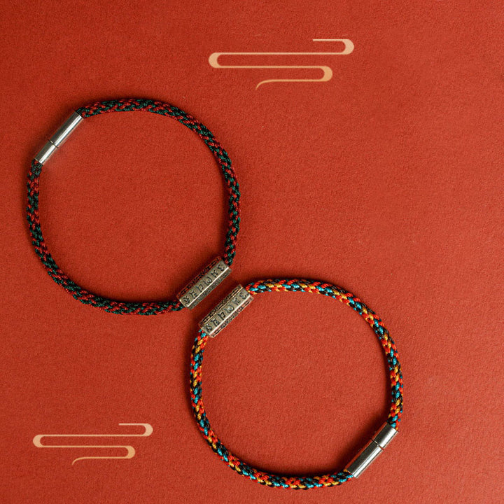 Pulsera de la suerte de plata de ley 925 con seis palabras verdaderas y hilo rojo y hilo negro de Buddha Stones - image 18