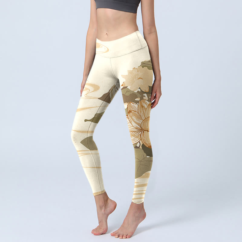 Leggings de fitness para gimnasio con estampado de flores de loto beige y Buddha Stones para mujer - Beige - US18，UK/AU22，EU50 (4XL) - image 1