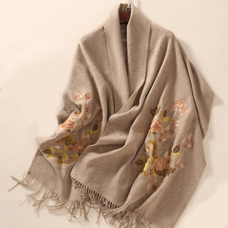 Chal de lana con Buddha Stones, flores blancas y rosas, hojas doradas, bordado con borlas, bufanda de viaje acogedora para el invierno - image 8