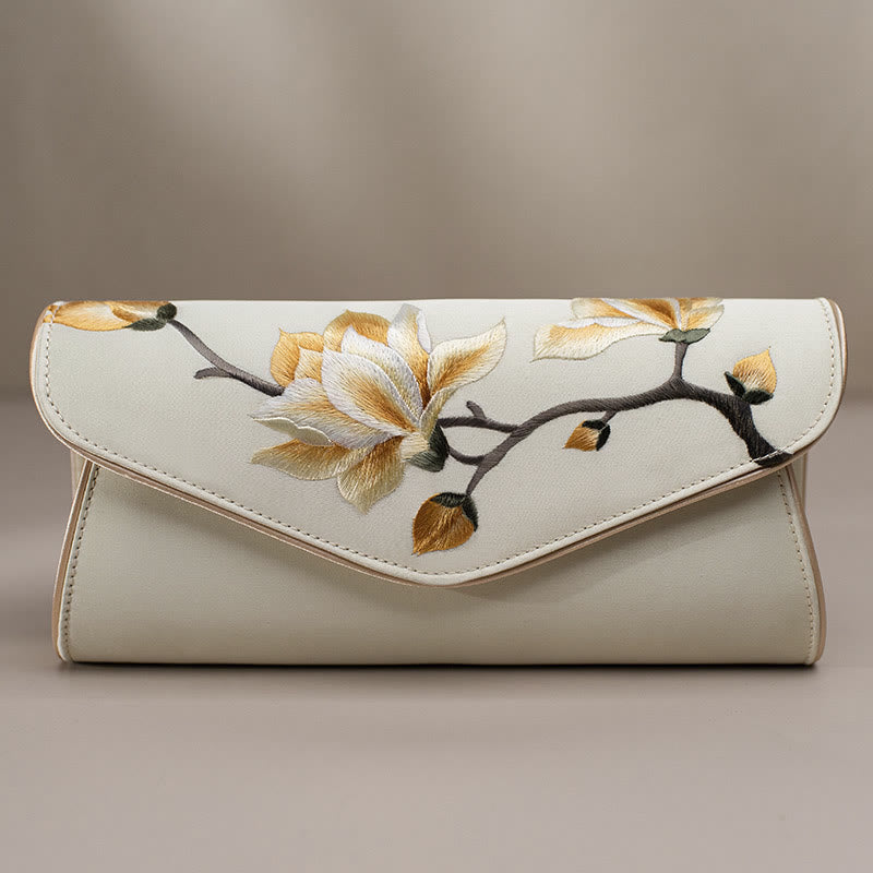 Bolso de mano con bordado de magnolia y Buddha Stones para bodas