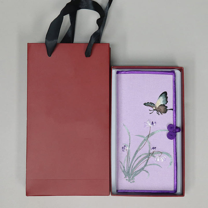 Bolso de mano con bordado de orquídea y mariposa con Buddha Stones