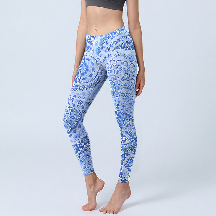 Leggings de ejercicio con estampado de flores blancas y azul real de estilo persa con Buddha Stones para mujer - Azul real - US18，UK/AU22，EU50 (4XL) - image 1