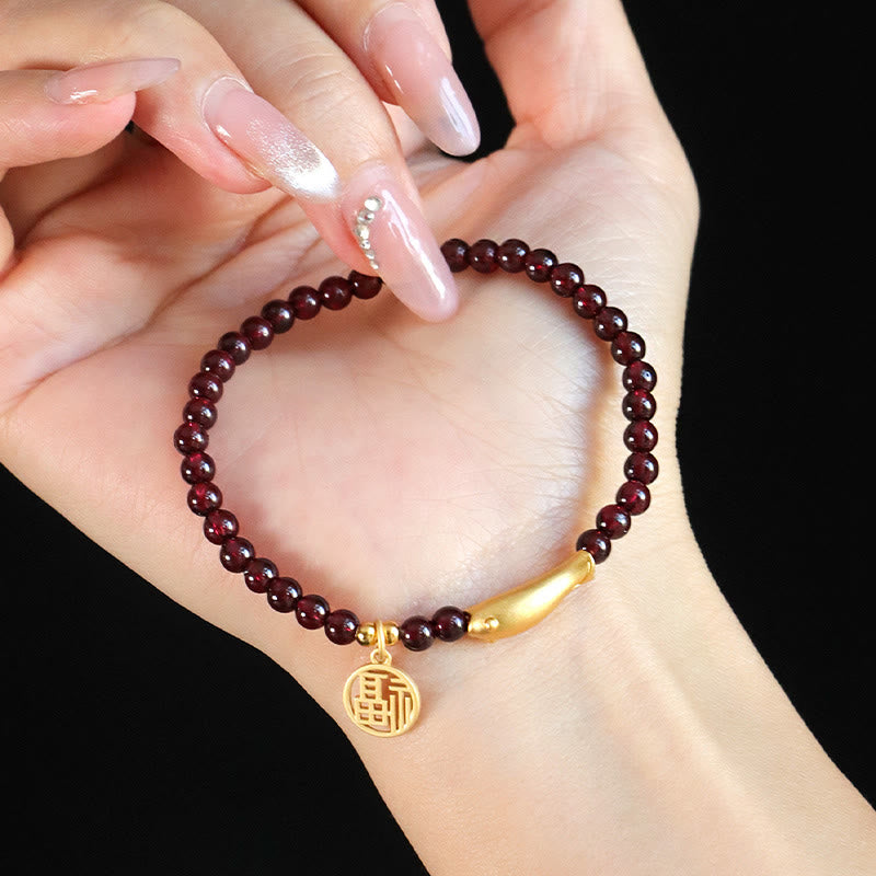 Pulsera de purificación con carácter de pez Fu en plata de ley 925 con Buddha Stones y granate