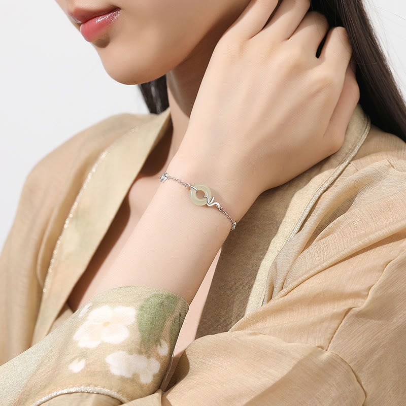 Pulsera de la suerte del año de la serpiente con hebilla de paz de jade hetiano y Buddha Stones en plata de ley 925