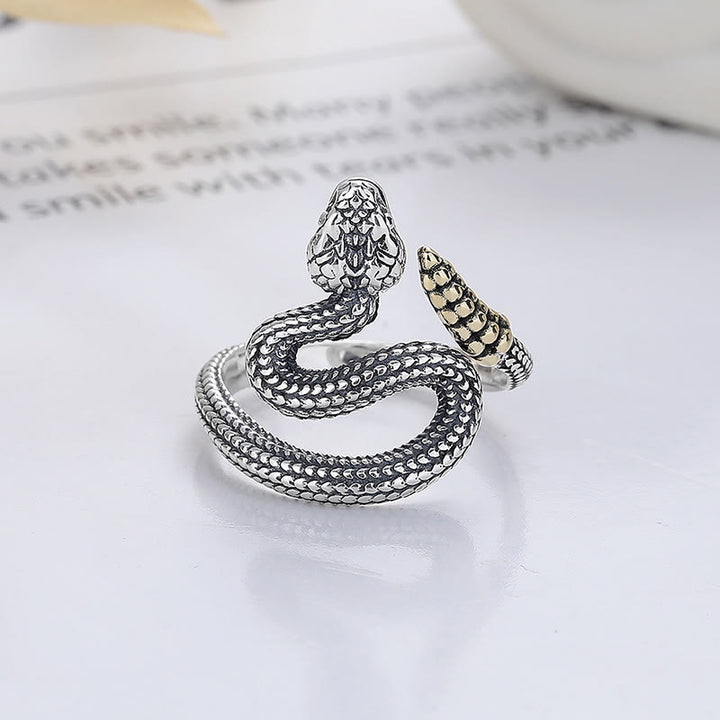 Anillo ajustable de equilibrio y calma del año de la serpiente en plata de ley 925 con Buddha Stones