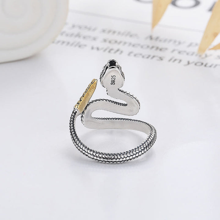 Anillo ajustable de equilibrio y calma del año de la serpiente en plata de ley 925 con Buddha Stones