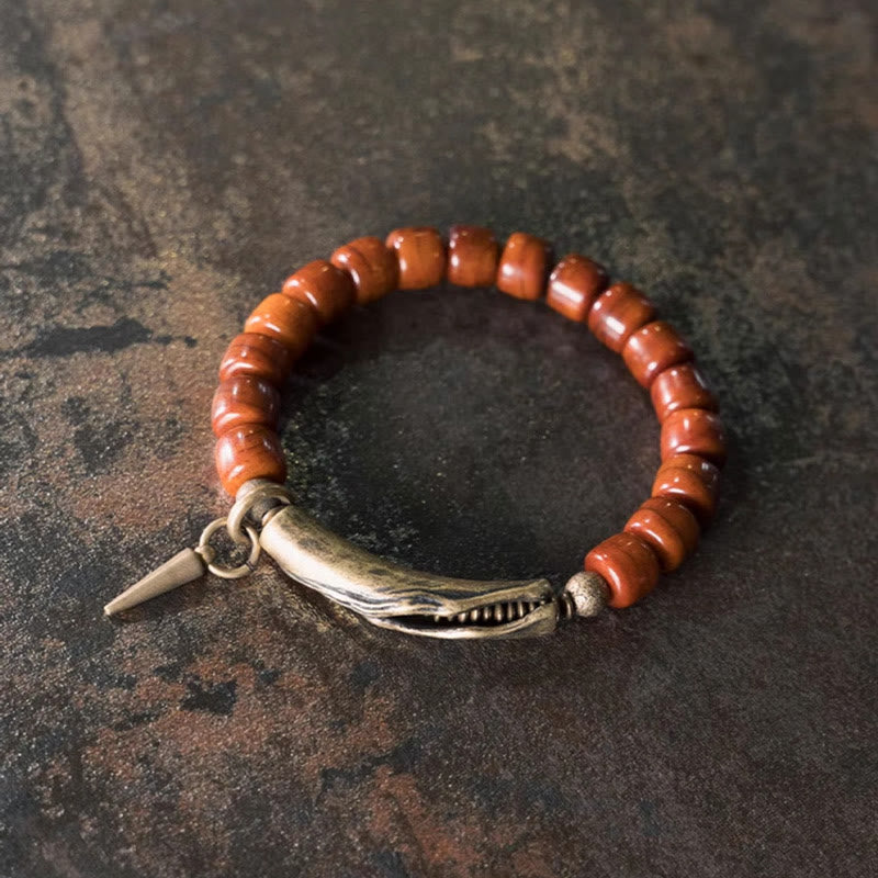 Pulsera de fuerza con colgante de cono de cobre y cuentas de hueso de Buddha Stones