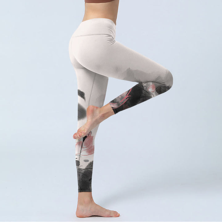 Pantalones de yoga para mujer con estampado de hojas y flores de loto y pintura en tinta de Buddha Stones - image 3