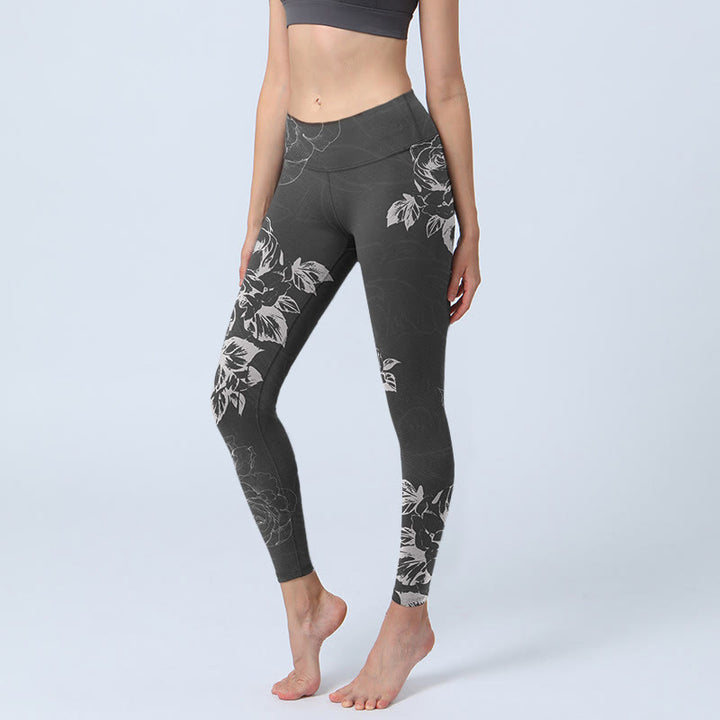 Leggings de fitness para gimnasio con estampado de flores de peonía y rosas grises y Buddha Stones , pantalones de yoga para mujer - Gris - US18，UK/AU22，EU50 (4XL) - image 0