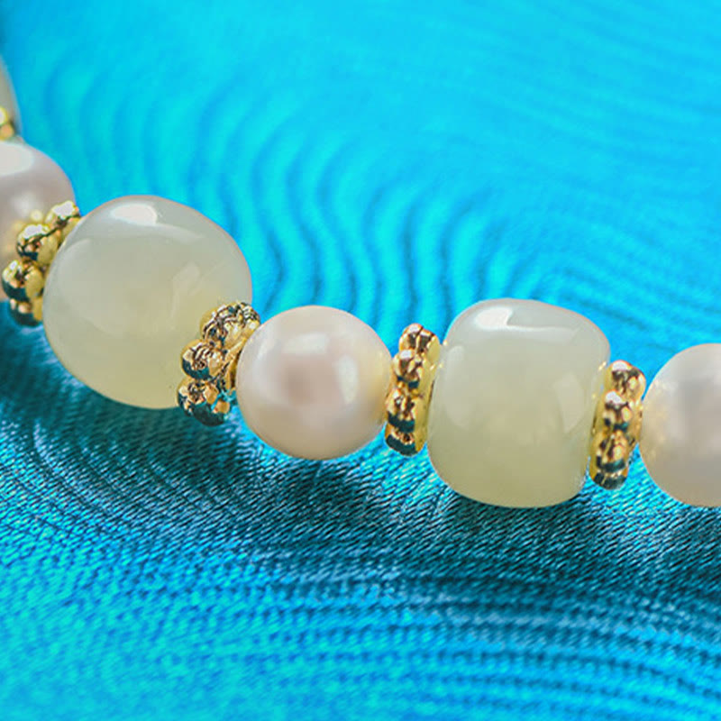 Pulsera de la abundancia con colgante de trébol de cuatro hojas de aleación de perla de jade hetiano y Buddha Stones