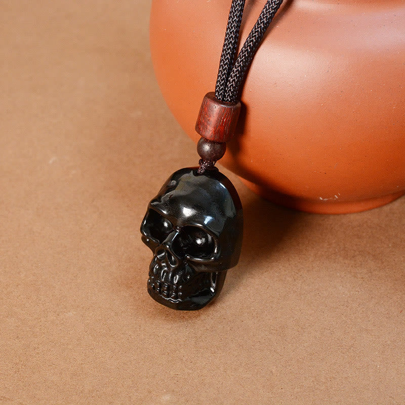 Collar con colgante de esqueleto Shmashana con cuerda de obsidiana negra y Buddha Stones