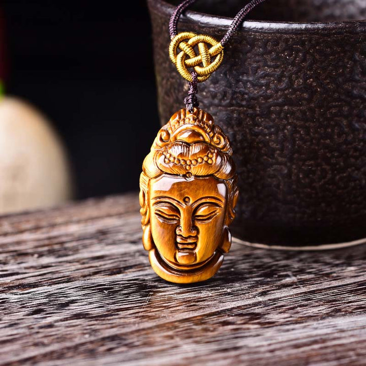 Collar con colgante de fuerza con cuerda y cabeza de Avalokitesvara, Kwan Yin, ojo de tigre y Buddha Stones