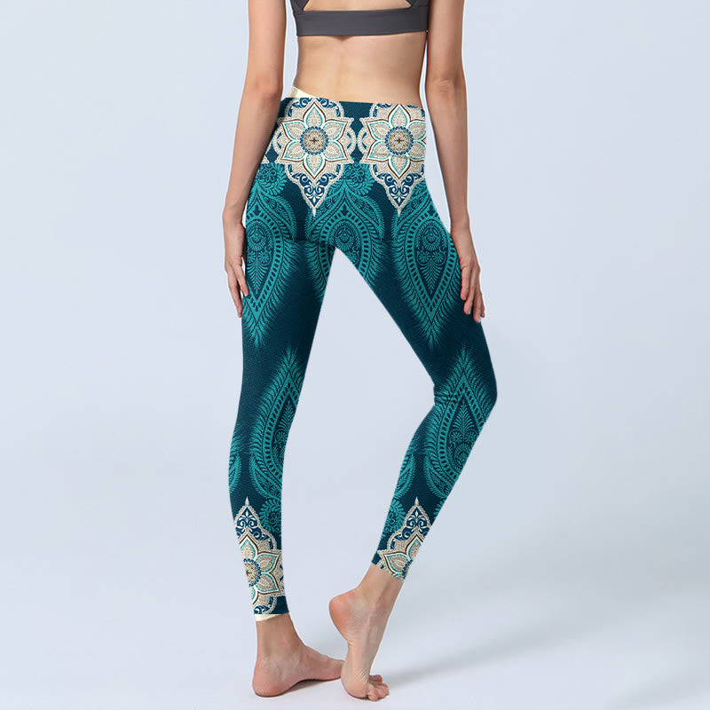 Leggings de fitness para gimnasio con estampado de flores y plumas verdes y piedras de Buddha Stones para mujer - image 5
