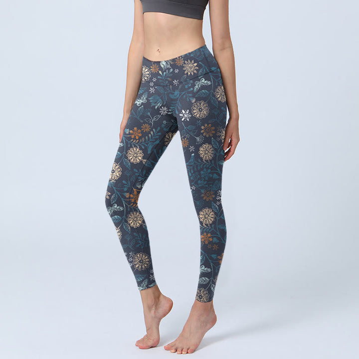 Leggings de fitness para gimnasio con estampado de hojas y flores de aster de Buddha Stones New York para mujer - Azul acero - US18，UK/AU22，EU50 (4XL) - image 0