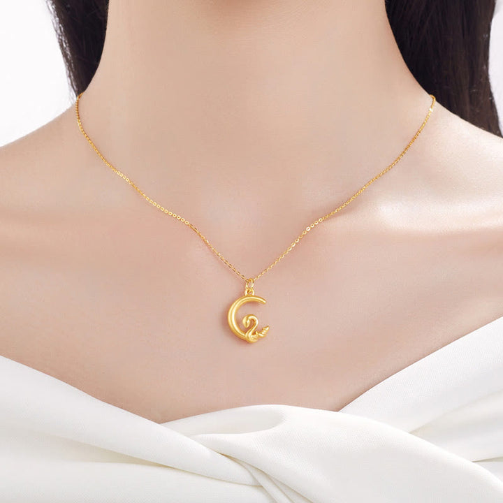 Collar con colgante de la suerte del año de la serpiente con Buddha Stones en oro 999