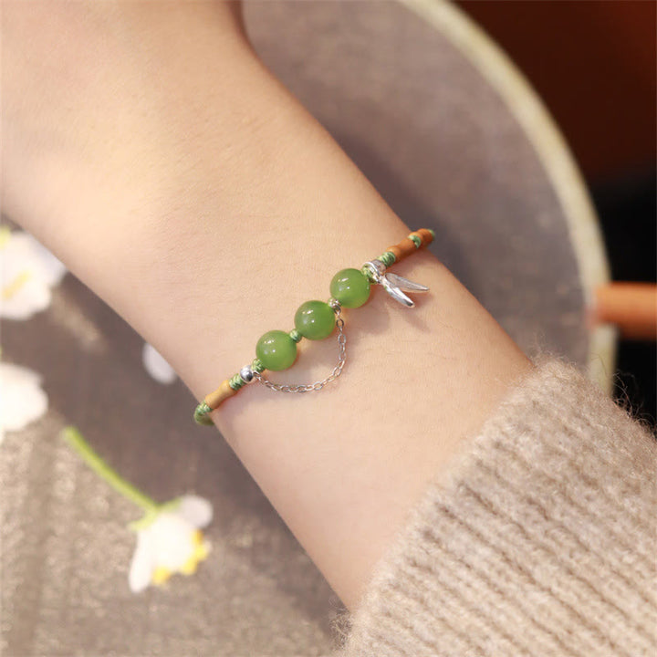 Pulsera trenzada con bendición de cuentas de calcedonia, jade hetiano, hojas de bambú y plata de ley 925 con Buddha Stones