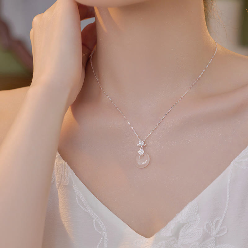 Colgante con hebilla de paz y carácter Fu de flor de loto de plata de ley 925 con calcedonia y Buddha Stones - image 2