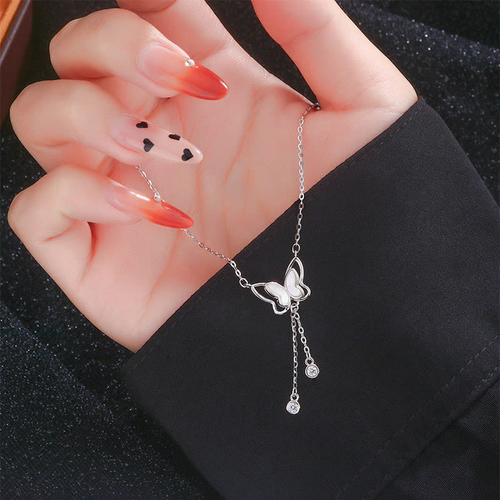 Collar con colgante de mariposa y piedra Tridacna de plata de ley 999 con Buddha Stones - image 4