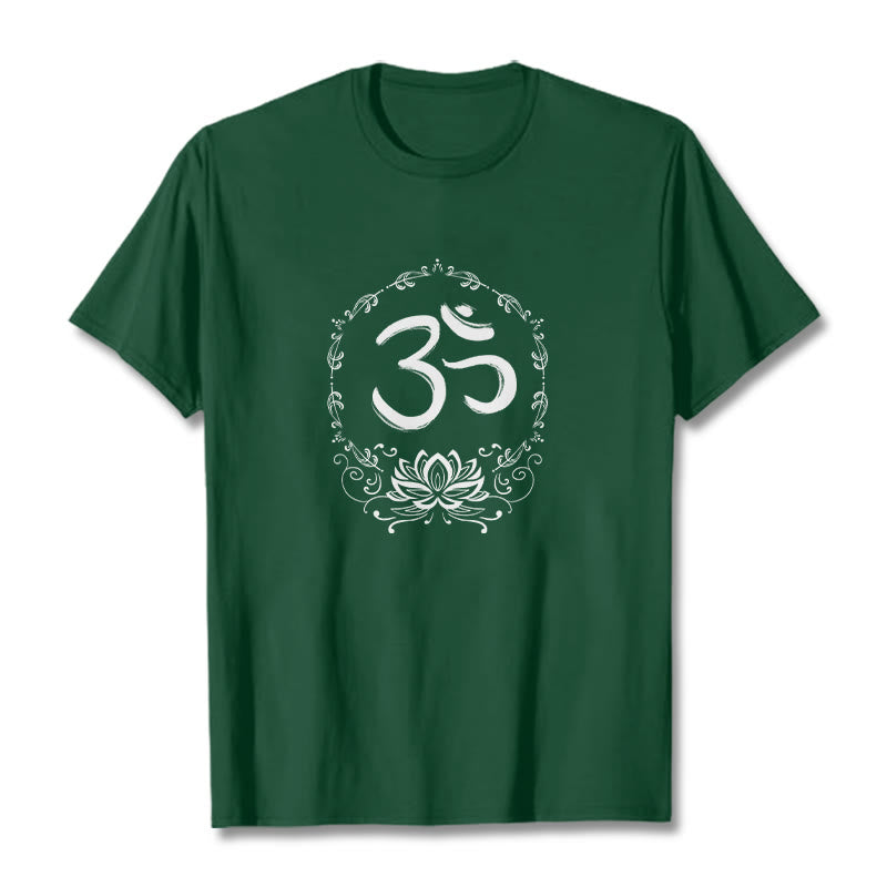 Camiseta de algodón con dibujo de loto OM de Buddha Stones - Verde bosque - 2XL - image 5