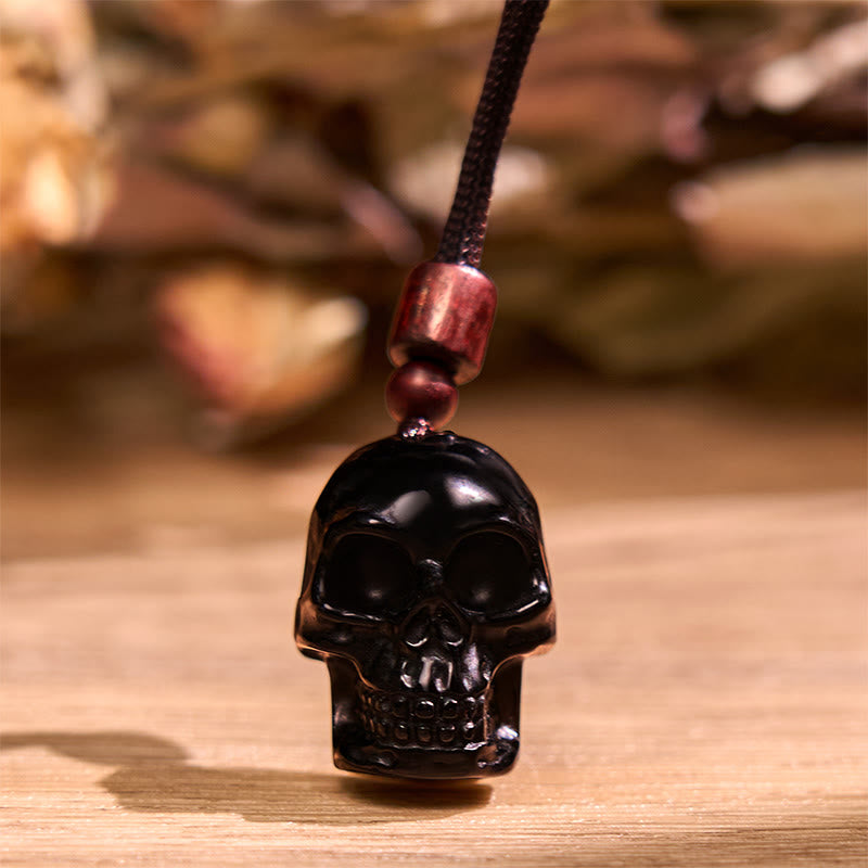 Collar con colgante de esqueleto Shmashana con cuerda de obsidiana negra y Buddha Stones