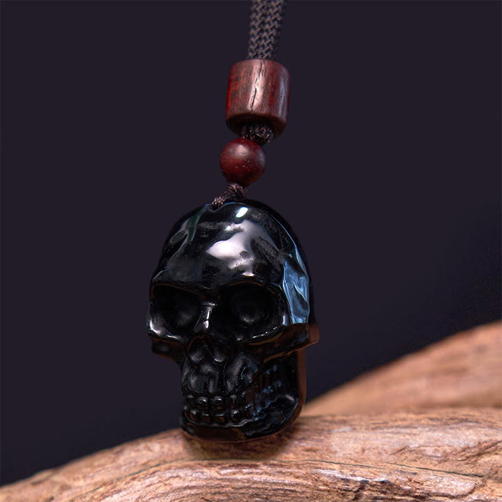 Collar con colgante de esqueleto Shmashana con cuerda de obsidiana negra y Buddha Stones