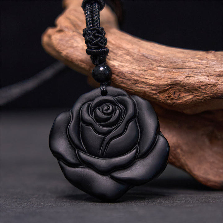 Colgante de collar purificador de rosa negra con hilo de obsidiana negra y Buddha Stones
