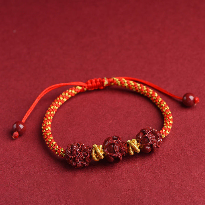 Pulsera de la suerte trenzada con hilo rojo del zodíaco chino hecha a mano con Buddha Stones y cinabrio