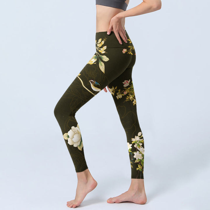 Leggings de yoga para mujer con estampado de flores de magnolia negras y Buddha Stones - image 3