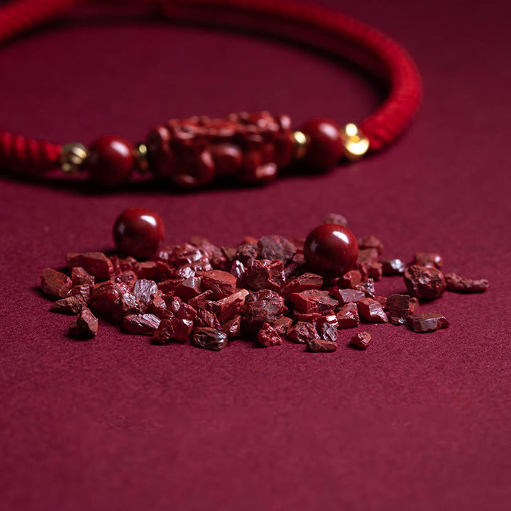 Pulsera trenzada de hilo rojo con bendición de PiXiu y mango de ruyi de cinabrio hecha a mano con Buddha Stones