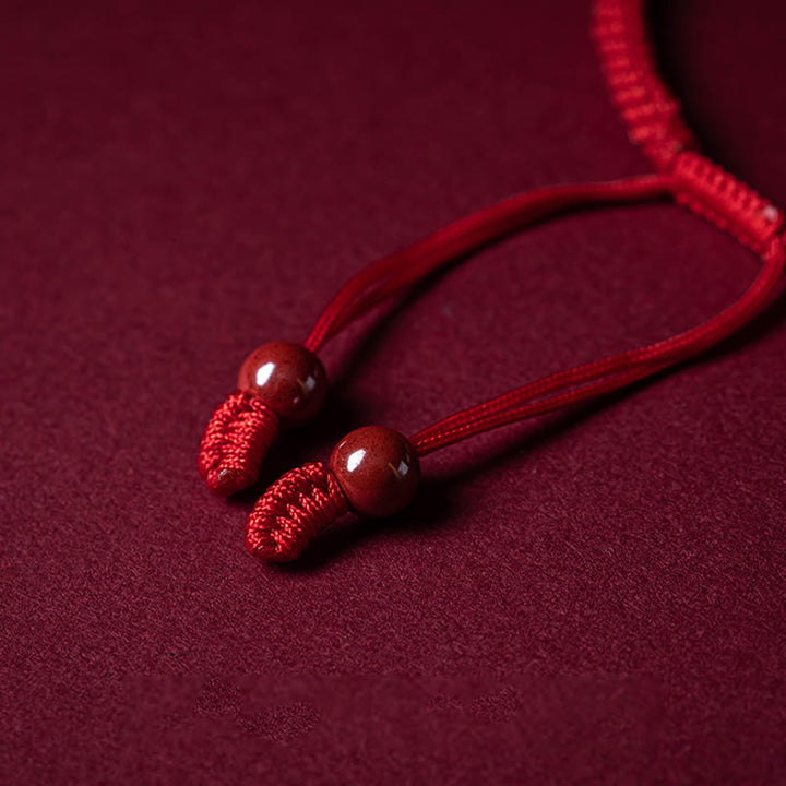 Pulsera trenzada de hilo rojo con bendición de PiXiu y mango de ruyi de cinabrio hecha a mano con Buddha Stones